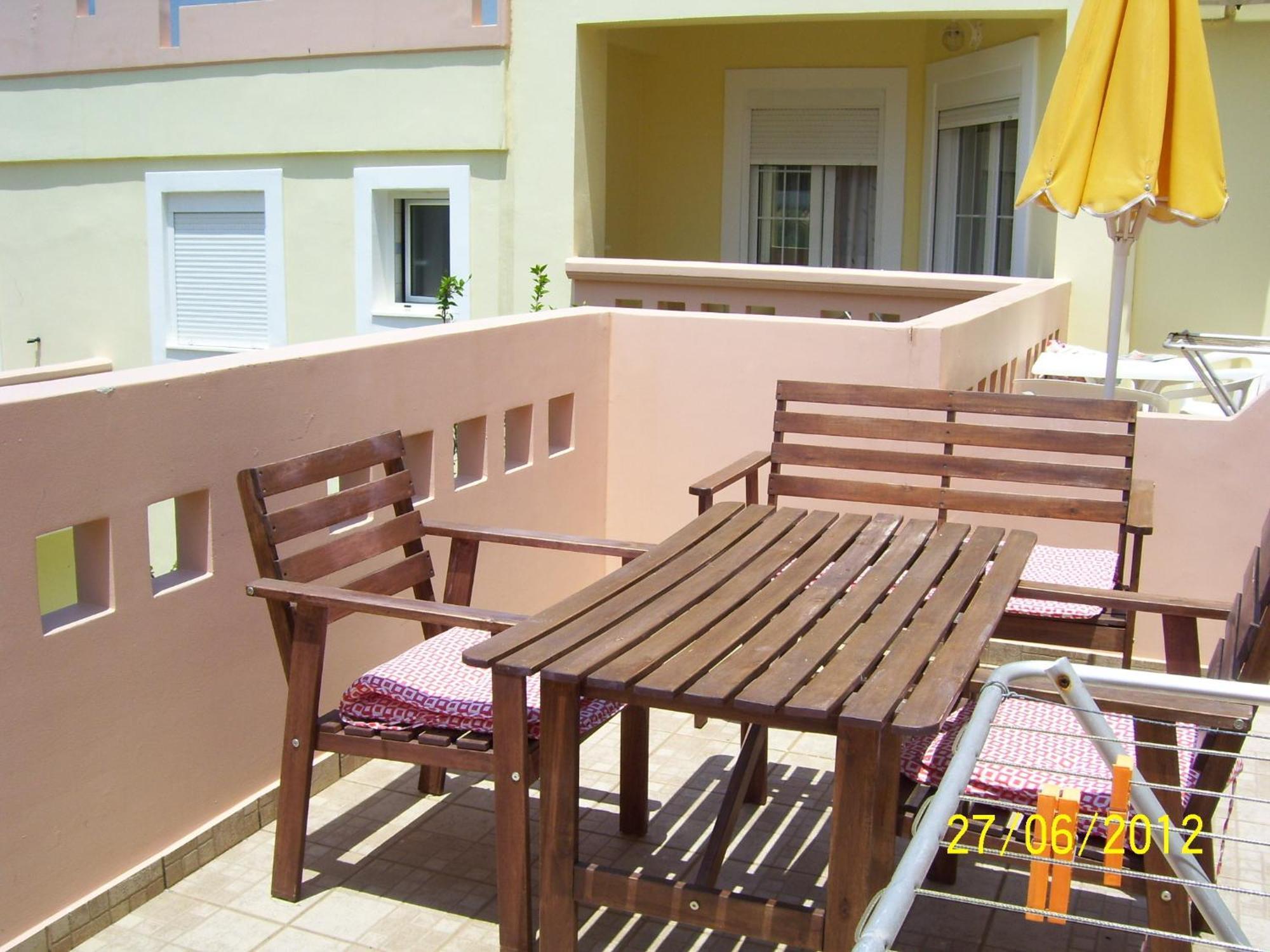 Apelia Residence Agia Marina Exteriör bild
